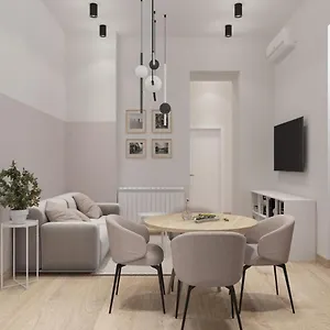 Boutique52 Old Тбилиси
